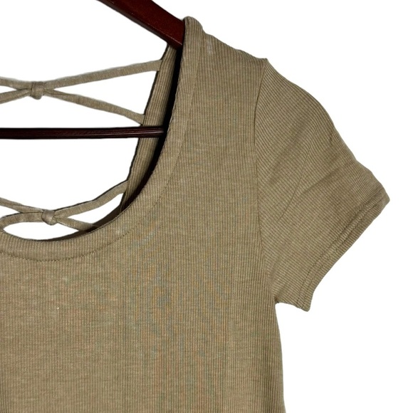 Chaser Ribbed Scoop Neck Open Back with Knotted Criss Cross Straps Tan T-shirt M - Picture 8 of 16